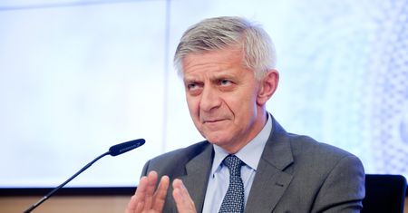 "Pandora Papers". Belka komentuje: Tylko jedno polskie nazwisko. To sukces