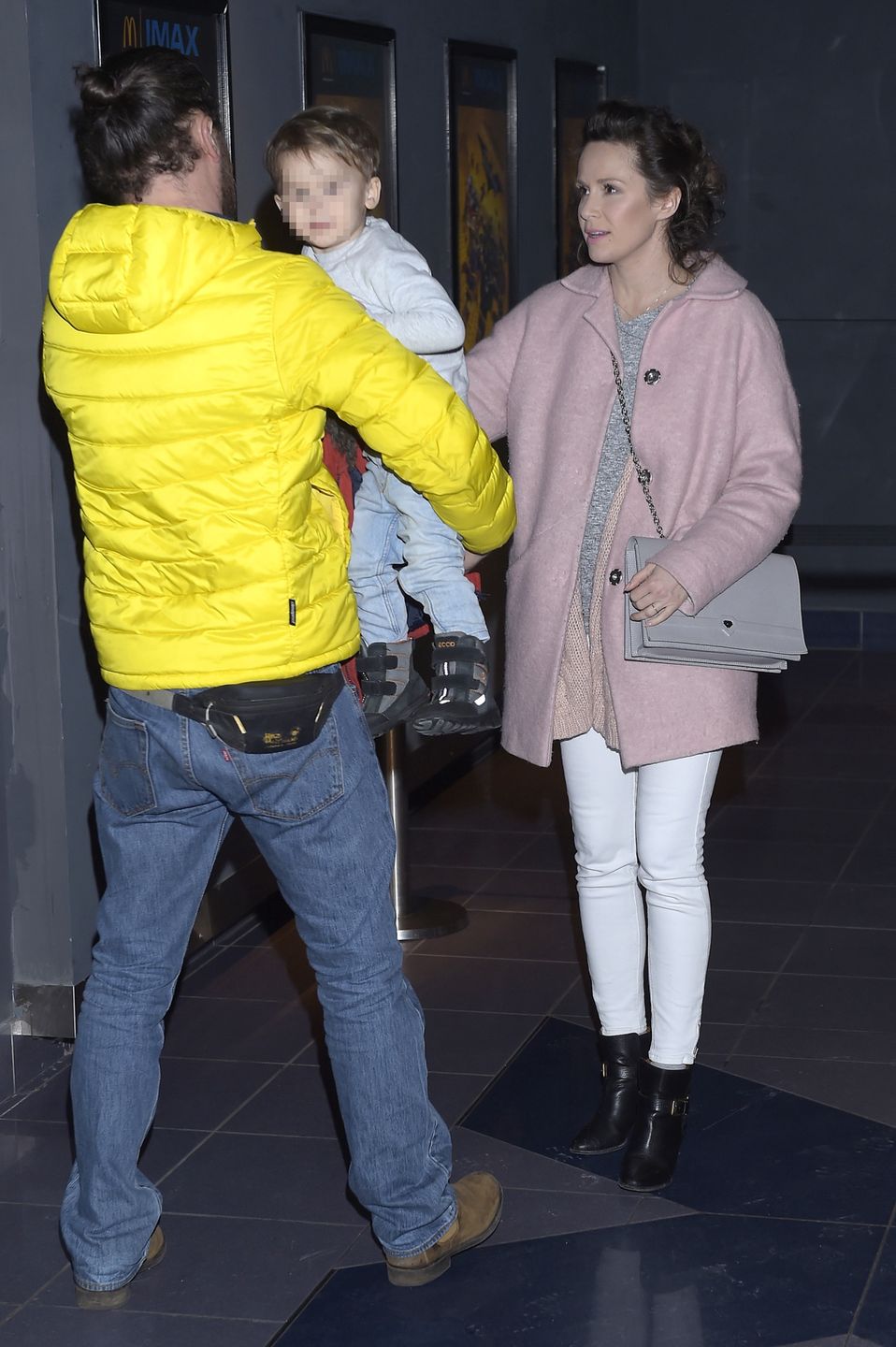Monika Mrozowska i Sebastian Jaworski z synem Józefem