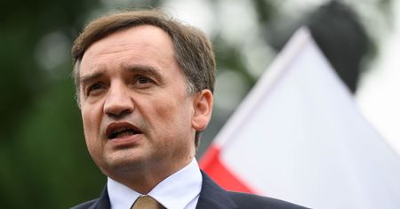 "Polska jest okradana". Ziobro żąda od premiera planu B