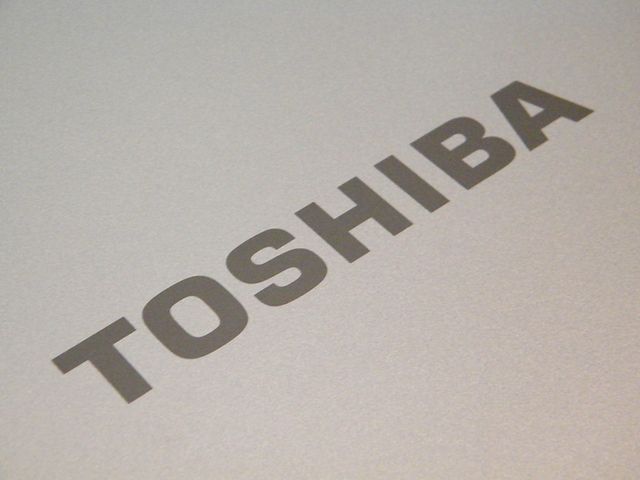 Toshiba ma kłopoty finansowe. Tak dużej straty rynek się nie spodziewał