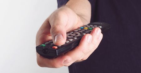 Jak oglądacie telewizję za granicą? Mamy odpowiedzi ponad tysiąca czytelników