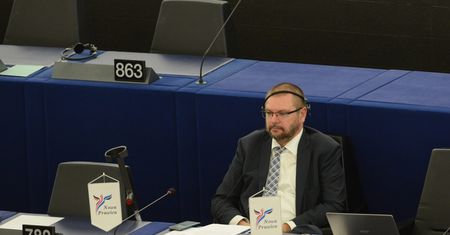 Przed szczytem klimatycznym. Polacy przestrzegają przed wyśrubowaną polityką klimatyczną