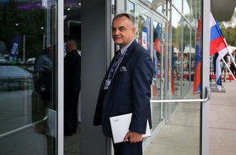 Pawlak dla money.pl: Polska jest kilka lat za Węgrami. Powielamy ich rozwiązania