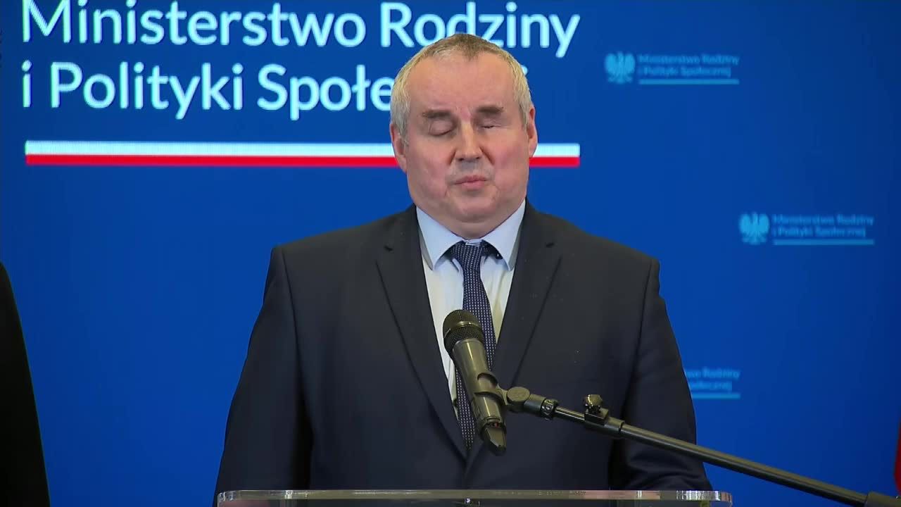 “Nie ma sensu rozmawiać z panem Wdówikiem”. Rodzice osób z niepełnosprawnościami po spotkaniu z wiceministrem