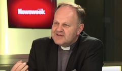 Ks. Kazimierz Sowa po 2 latach wraca do telewizji. Poprowadzi „Święte miejsca” w Travel Channel