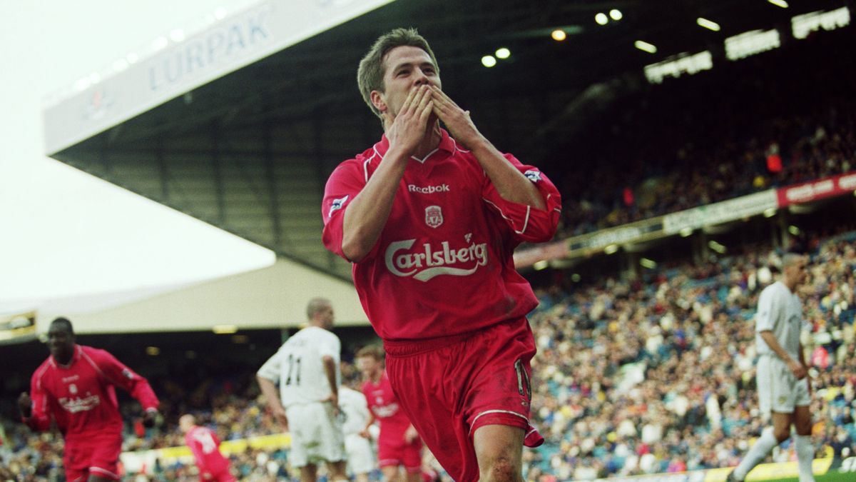 Getty Images / Michael Steele / Michael Owen po strzeleniu gola - zdjęcie z 2002 roku