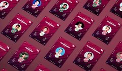 Zdjęcia rannych i zmarłych robotników zamiast piłkarzy na "Kartach Kataru"