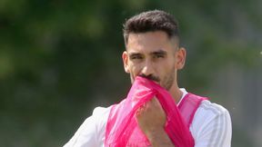 Ilkay Gundogan poza obozem Manchesteru City. Powodem szczepionka