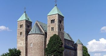 Łęczyca: Perła romańskiej architektury