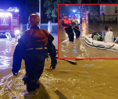 Ewakuacja w ostatniej chwili. Nie dało się inaczej? Generał: nikt nie przewidzi, że trzaśnie tama