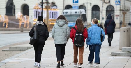 Wielkanoc w pandemii z zakazem przemieszczania się "bez powodu"? Prawnik tłumaczy, dlaczego rząd nie może go wprowadzić