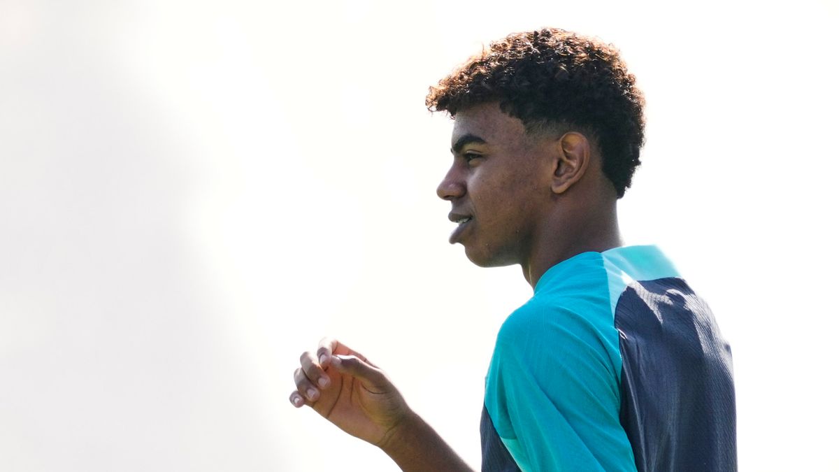 PAP/EPA / Alejandro Garcia / Na zdjęciu: Lamine Yamal