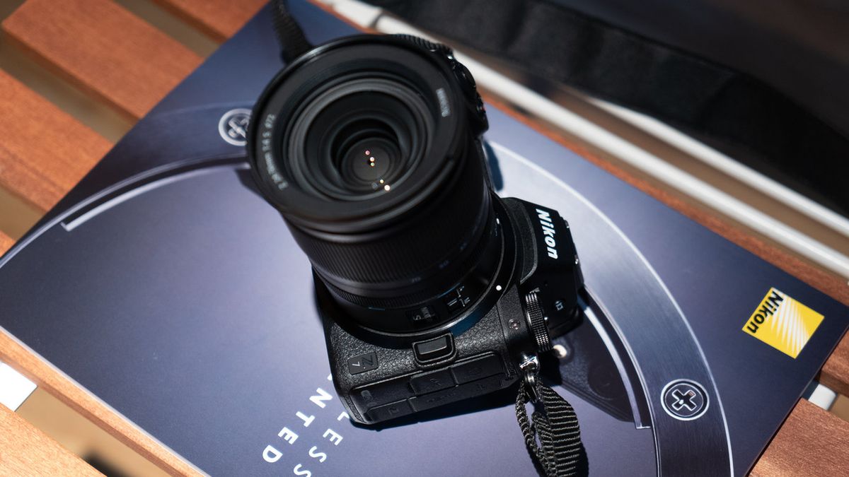 Nikon Z7 wyprzedany na wstępie. Producent przeprasza za opóźnienia 1