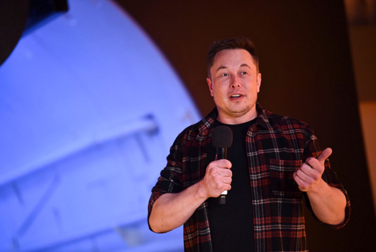 Elon Musk i The Boring Company poddani próbie. Test pokazano na YouTube