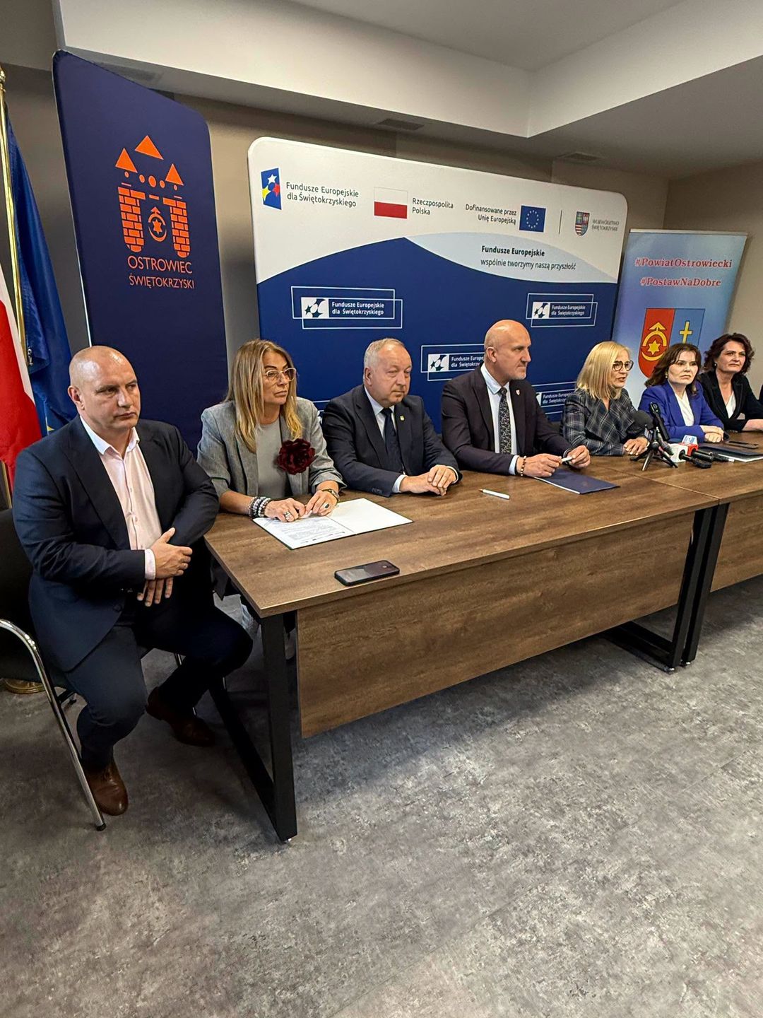 Ponad 9,3 mln zł dla Powiatu Ostrowieckiego