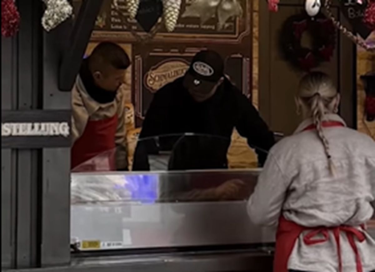 Polacy pokazali ceny na jarmarku w Niemczech. 20 złotych za kiełbaskę