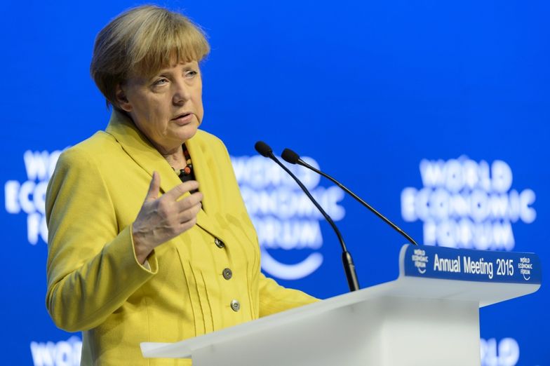 Merkel o końcu kryzysu w Grecji. "Grecja powinna być w strefie euro"