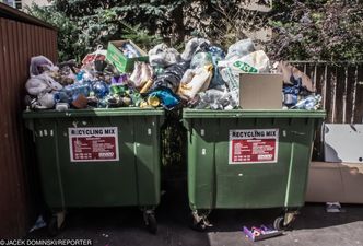 Nowa ustawa śmieciowa. Wyższe kary, koniec z wyrzucaniem odpadów do lasu