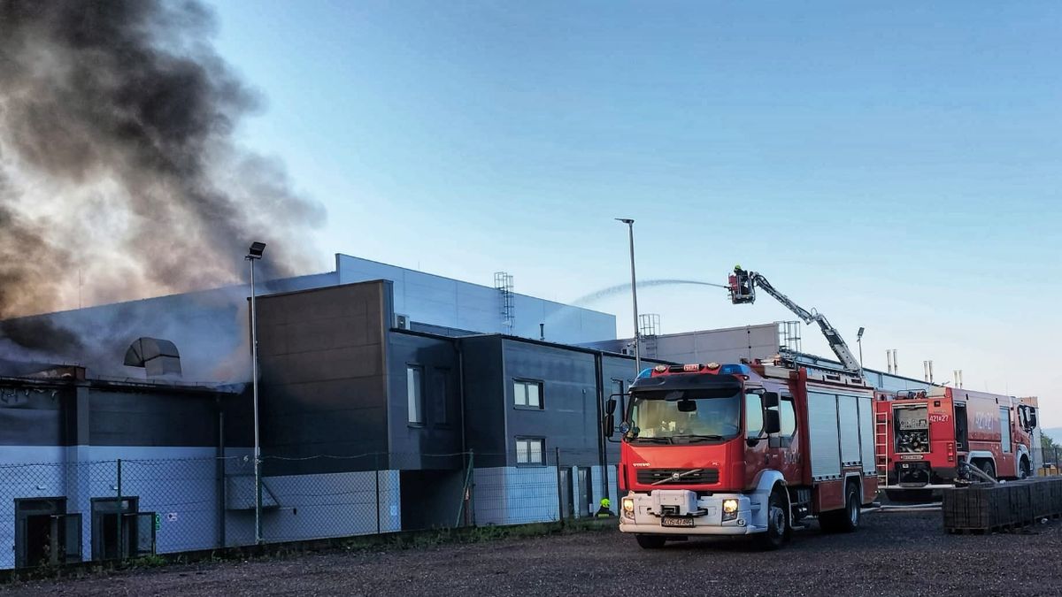 Pożar Aksamu w Malcu. Właściciel apeluje o niewpłacanie pieniędzy na zbiórki.