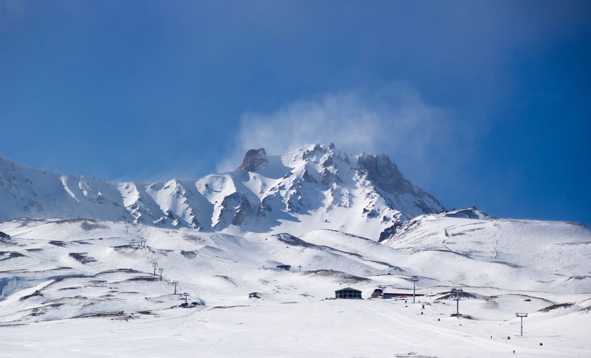 Erciyes Ski Resort zaskakuje świetnymi warunkami