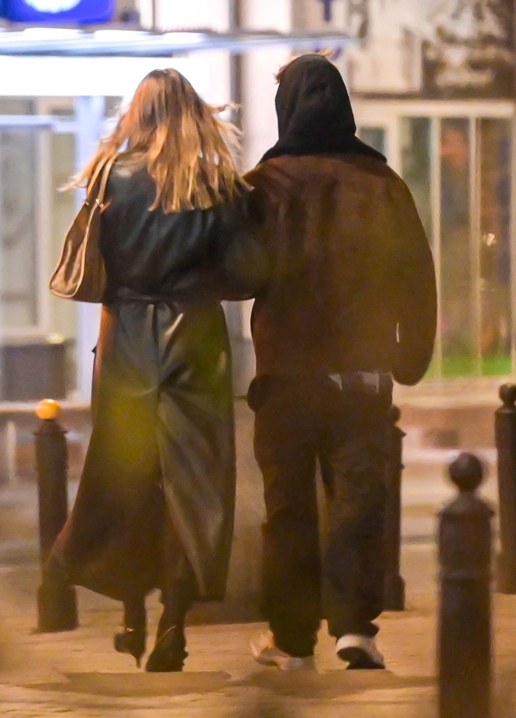 Maciej Musiał wywija w klubie z tajemniczą towarzyszką