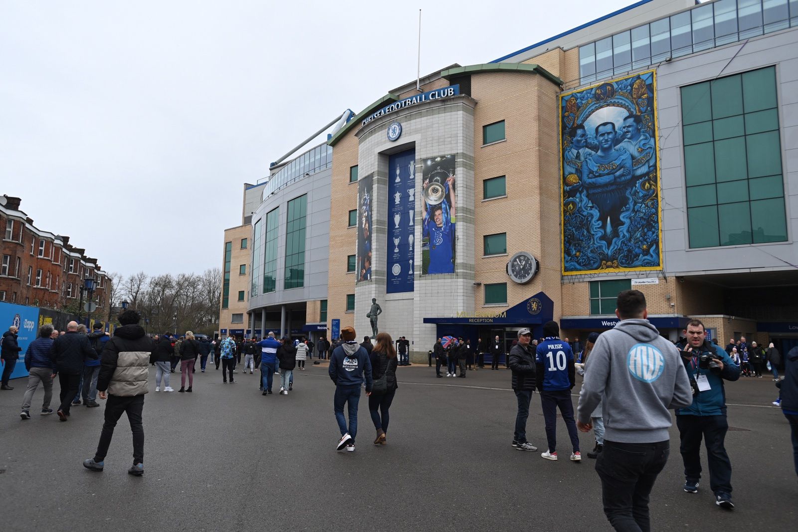 Fani Newcastle szydzą z Chelsea. Chodzi o potencjalnego właściciela