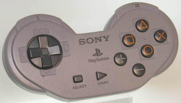 PlayStation niejeden miała… kształt 5