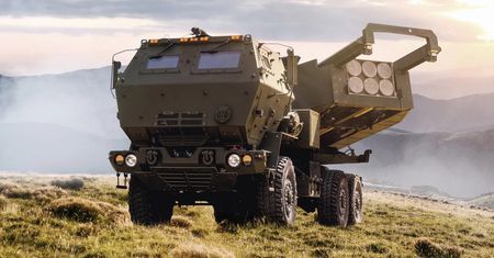 Udany test pocisku ER GMLRS. HIMARS sięgnie dwukrotnie dalej