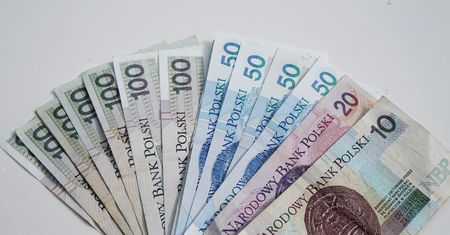 Umowa zlecenie. Złe wiadomości. Wynagrodzenia będą niższe