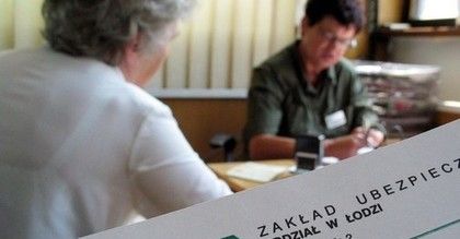 ZUS czy OFE? PiS otwiera okienka transferowe