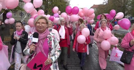 Marsz Różowej Wstążki w Szczecinie. Październik to miesiąc walki z rakiem piersi