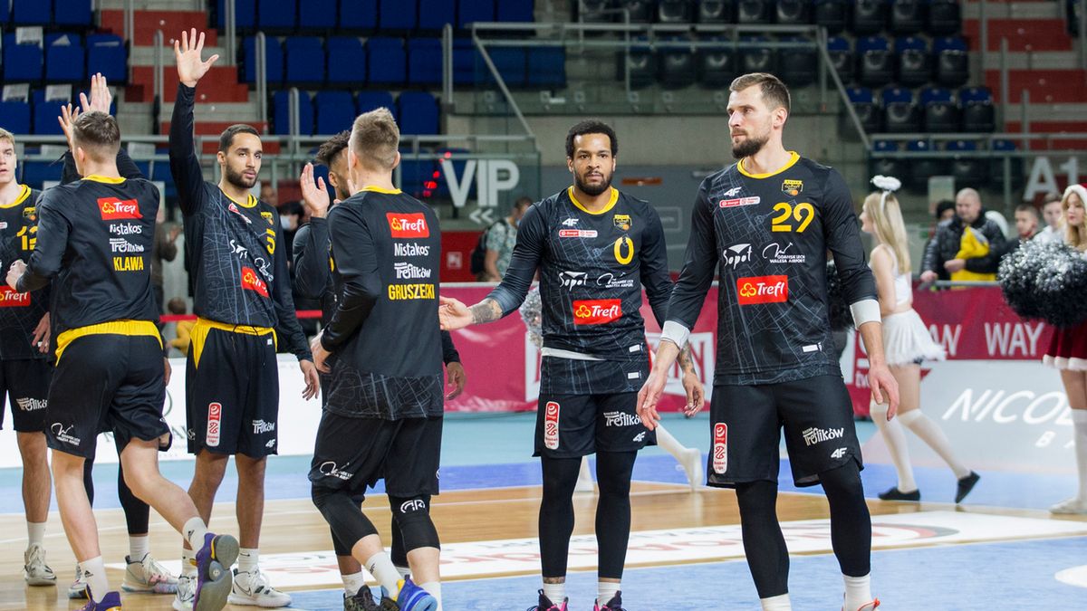 WP SportoweFakty / Jacek Wojciechowski / Na zdjęciu: koszykarze Trefla Sopot