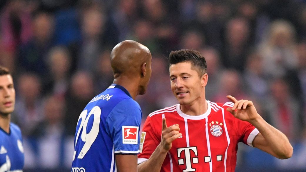 Naldo (z lewej) i Robert Lewandowski (z prawej)