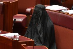 W czarnej burce przyszła na posiedzenie Senatu. Tak nawołuje do zakazu noszenia zasłon