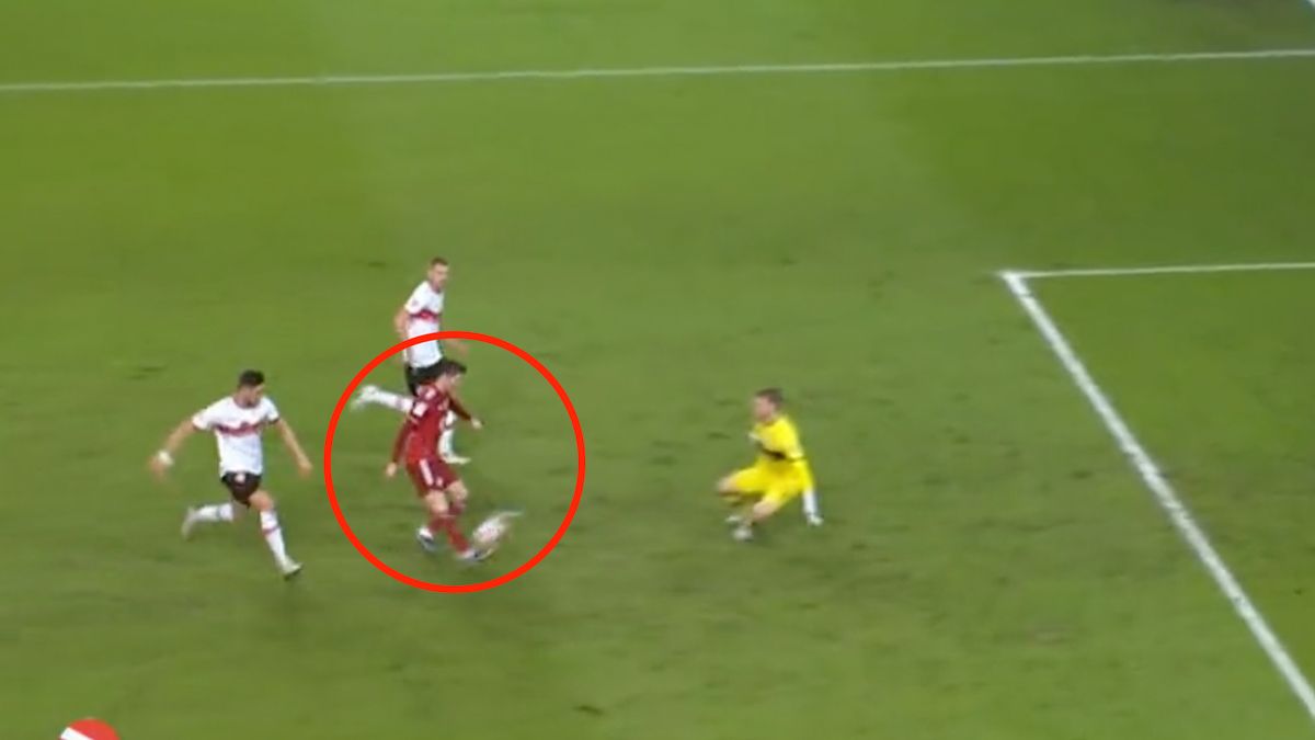 Twitter / Viaplay / Bramka Roberta Lewandowskiego