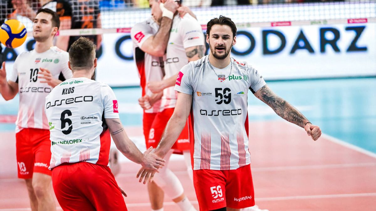 Zdjęcie okładkowe artykułu: Materiały prasowe / Justyna Matjas/Piotr Sumara, PlusLiga / Na zdjęciu: siatkarze Asseco Resovii Rzeszów