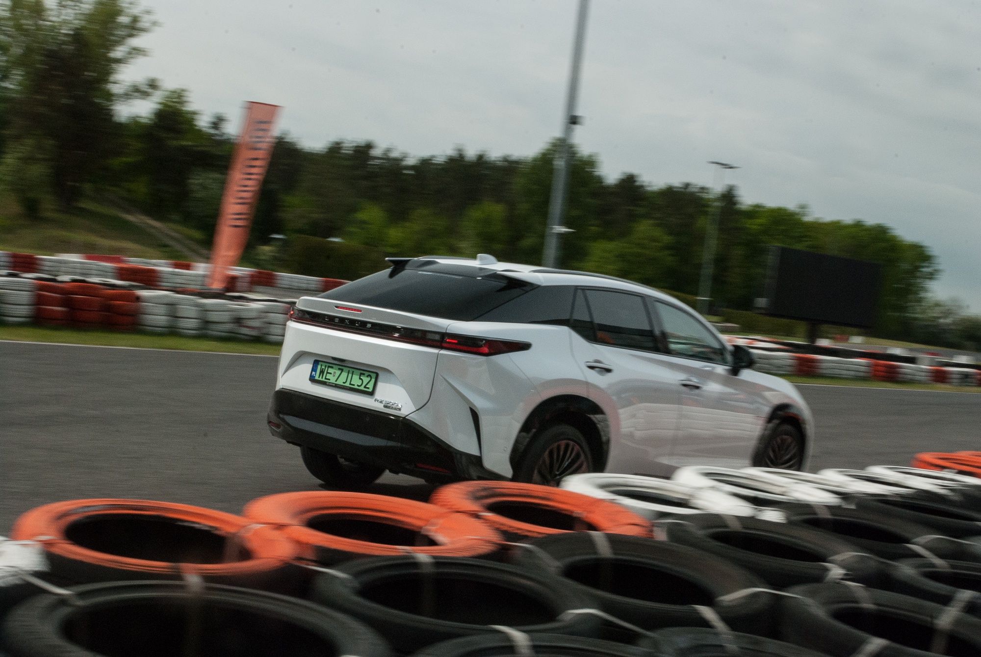 Lexus RZ F Sport