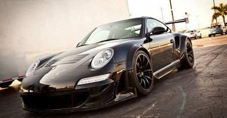 Prawie jak RSR Evo – Champion Motorsport 911 Turbo S RSR (2012)
