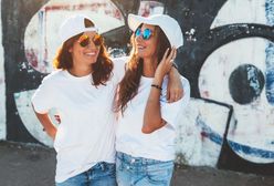 Czapka przeciwsłoneczna, bucket hat i nie tylko – przegląd modnych i praktycznych nakryć głowy na lato