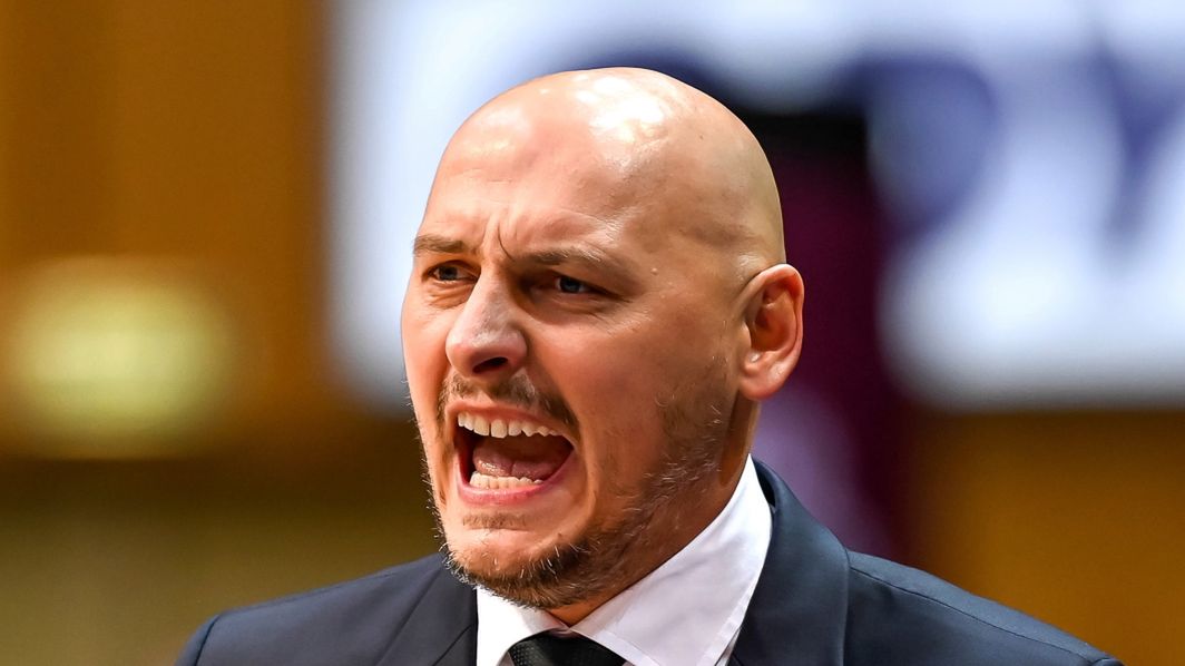 PAP / Jan Dzban / Na zdjęciu: trener Asseco Arka Gdynia Przemysław Frasunkiewicz