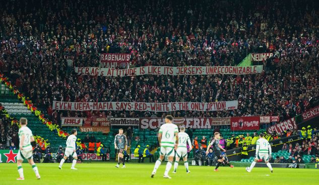 Protest kibiców Bayernu (Paul Devlin/SNS Group via Getty Images)