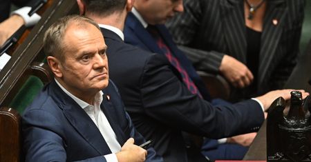 Internauci wyjaśniają wpis Donalda Tuska. "Kogo Pan oszukuje?"