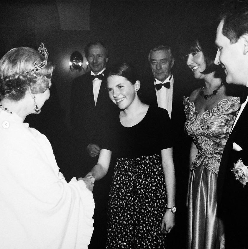 Aleksandra Kwaśniewska podczas spotkania z królową Elżbietą II w 1996 roku
