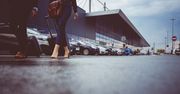 Jakie udogodnienia oferuje parking przy lotnisku? Dowiedz się więcej!