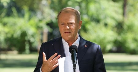 "Pozwę Tuska". Były ambasador zapowiada, że "wykorzysta wszelkie prawne środki"