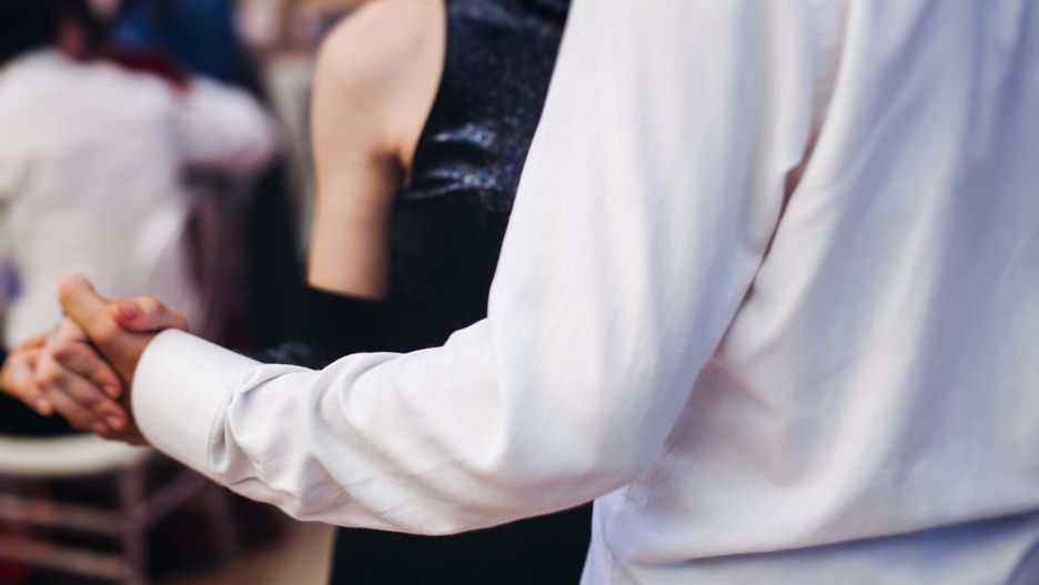 Polonez na Rynku. Do wspólnego tańca zaprosiła młodzież