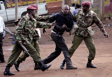 "Liczba ofiar przemocy w Kenii przekroczyła tysiąc"
