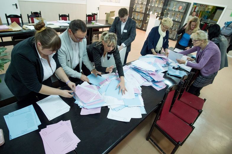 Wybory samorządowe 2014 na Śląsku. Liczenie trwa