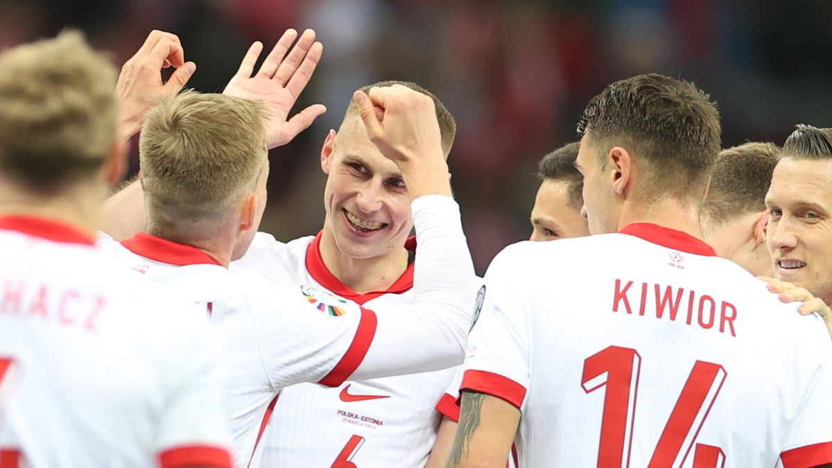 PAP / Leszek Szymański / Na zdjęciu: reprezentacja Polski, z Jakubem Piotrowskim na pierwszym planie