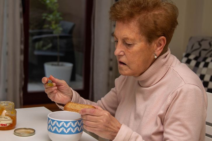 Zadbaj o zdrowie kości przed i po menopauzie